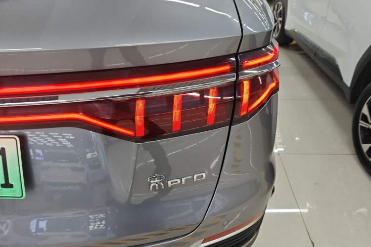 Used BYD Song Pro New Energy 2022 DM-i 110km Flagship Pro Model
