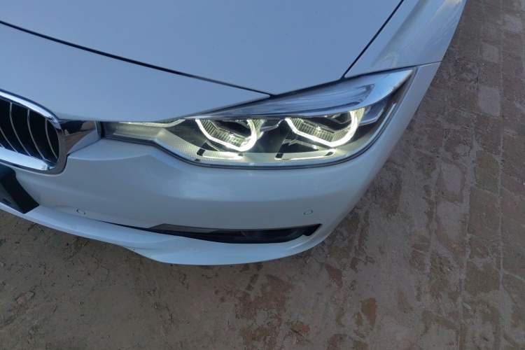 Used BMW 3 Series 2019 320Li Fashion Model
