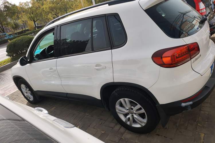Used Volkswagen Tiguan 2015 1.8TSI Automatic Two-Wheel Drive Trend Edition
