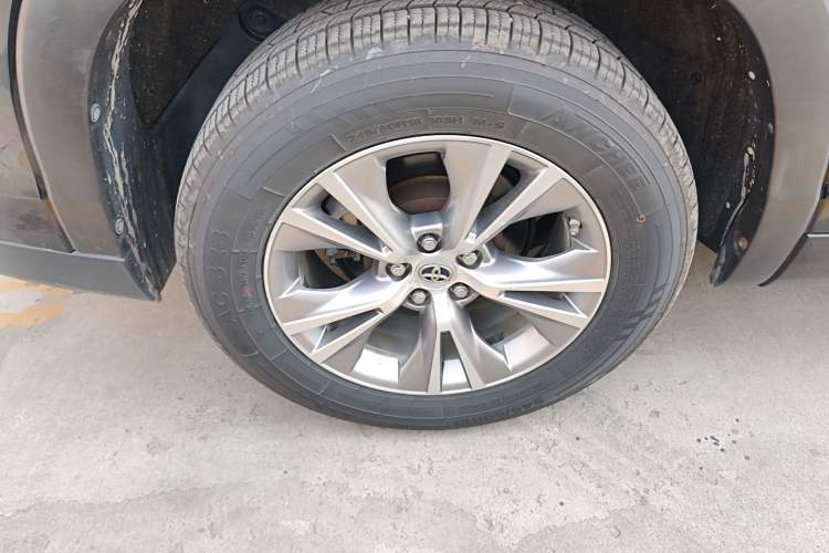 Used Toyota Highlander 2015 2.0T Two-Wheel Drive Elite Edition 7 Seats