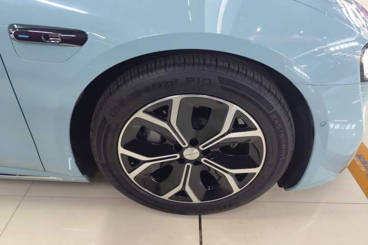 Used Hima Luxeed S7 2024 Pro Rear-Drive Long-Range Version