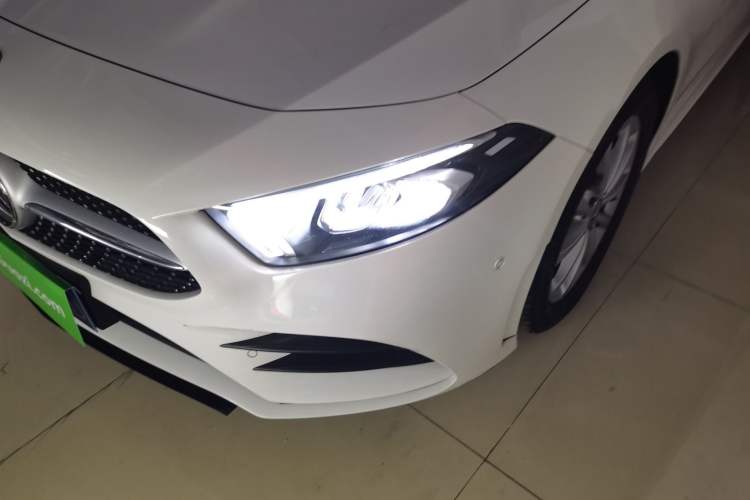 Used Mercedes-Benz A-Class 2022 Restyled A 200 L Sport Sedan Fashion Version
