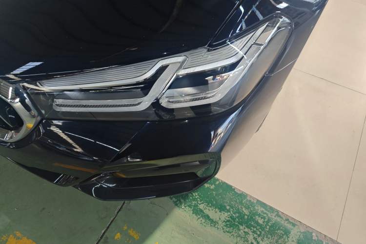 Used BMW 5 Series 2022 Restyled 530Li Leading Edition M Sport Package