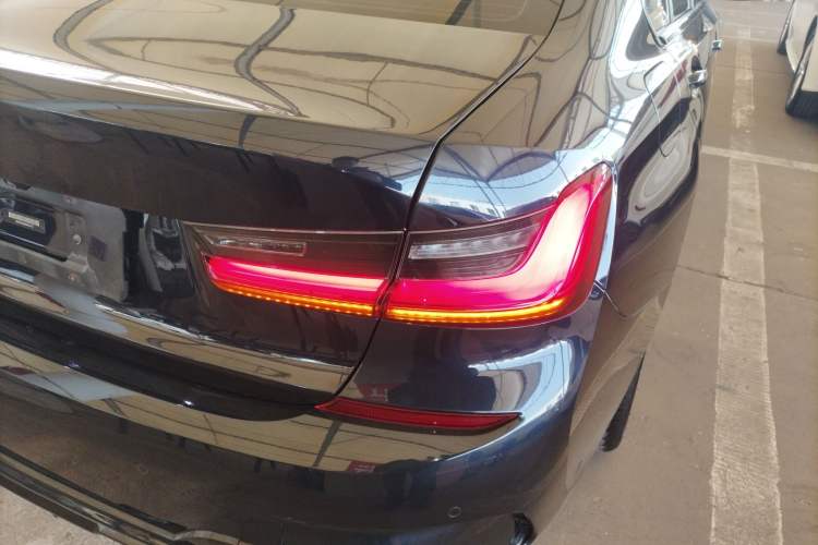 Used BMW 3 Series 2021 325i M Sport Package
