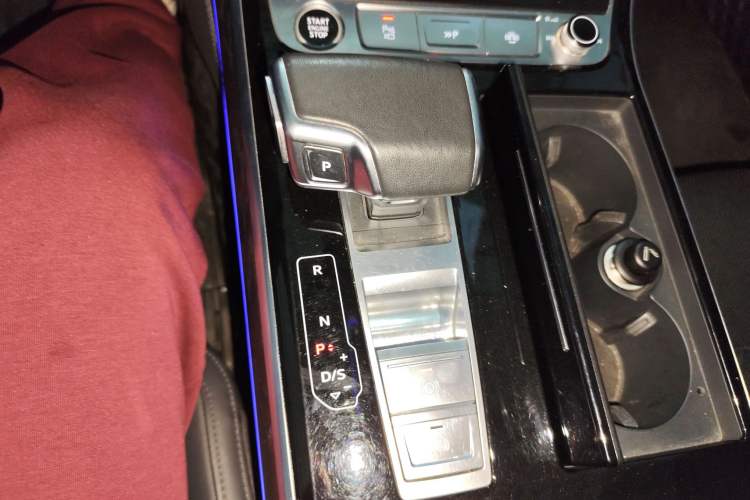 Used Audi A8 2023 A8L 50 TFSI quattro Prestige Edition
