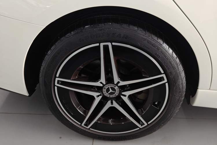 Used Mercedes-Benz C-Class 2023 C 260 L Bright Night Sports Edition
