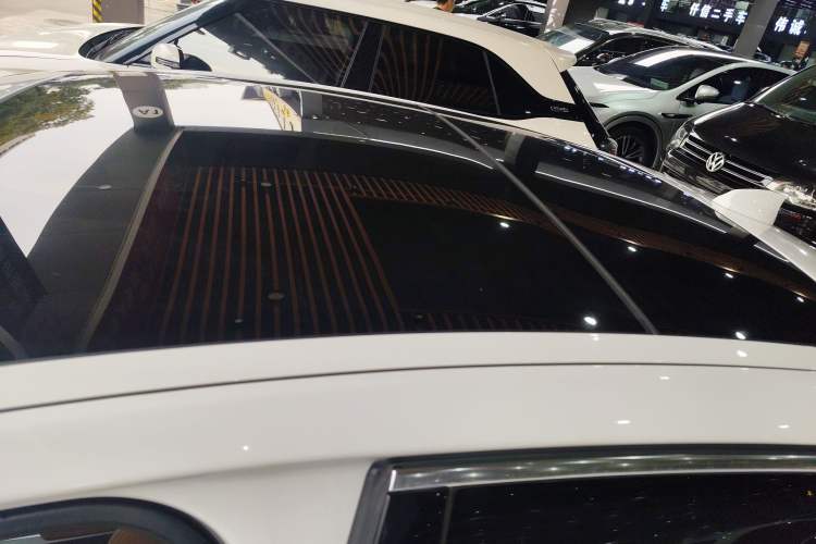 Used Jaguar XFL 2019 XFL 2.0T 250 PS Two-Wheel-Drive Luxury Edition
