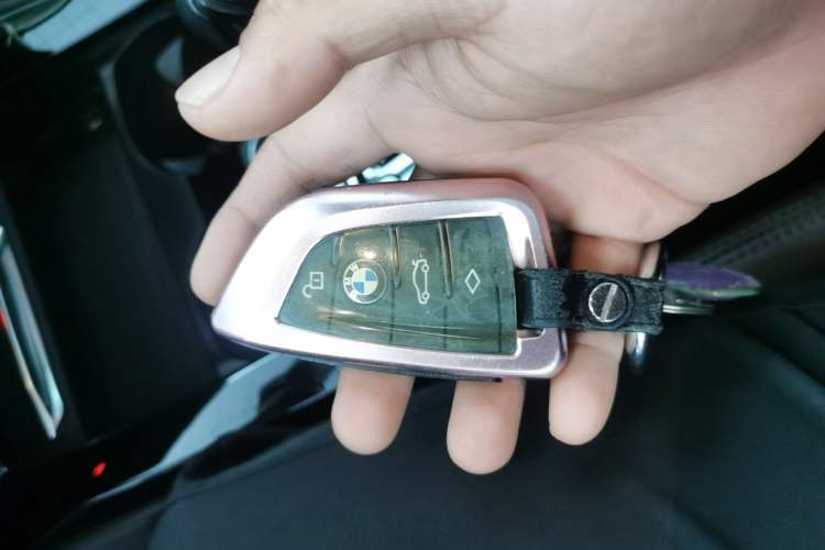 Used BMW X3 2020 xDrive30i Luxury Model with M Sport Package
