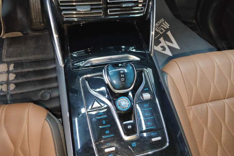 Used BYD Tang New Energy 2021 DM-i 112KM Prestige Model
