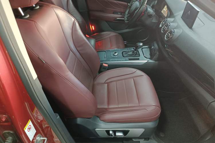 Used Wey VV7 2017 2.0T Flagship Edition
