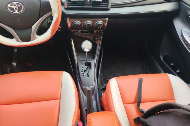 Used Toyota YARiS L 2015 1.5E Automatic Charm Edition