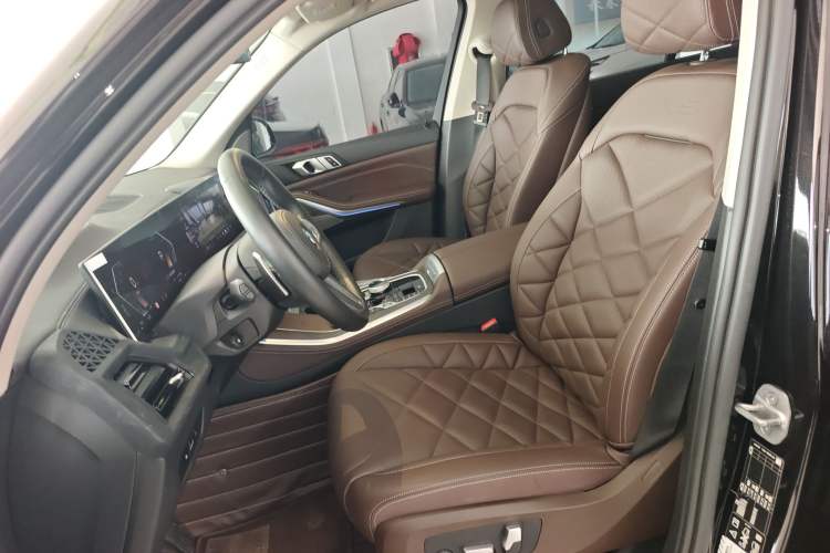 Used BMW X5 2023 xDrive 30Li Luxury M Sport Night Edition Package