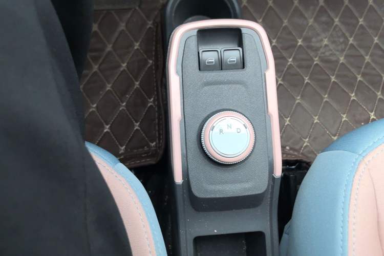 Used Chery QQ Ice Cream 2025 155km Sundae Edition
