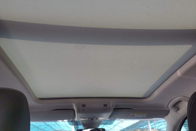 Used Volkswagen Tayron 2023 300TSI Two-Wheel-Drive Luxury Plus Advanced Edition
