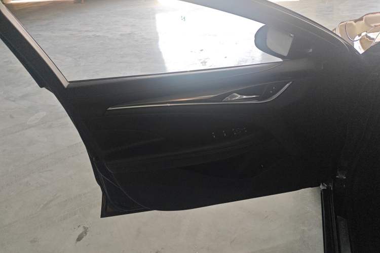 Used Buick LaCrosse 2021 552T Luxury Version
