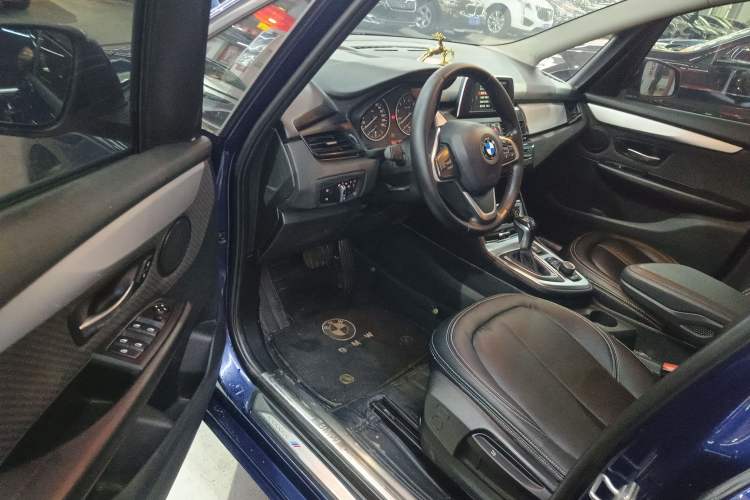 Used BMW 2 Series Gran Tourer 2015 218i Leading Model
