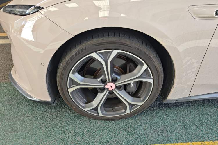 Used Nio ET5 2022 75 kWh
