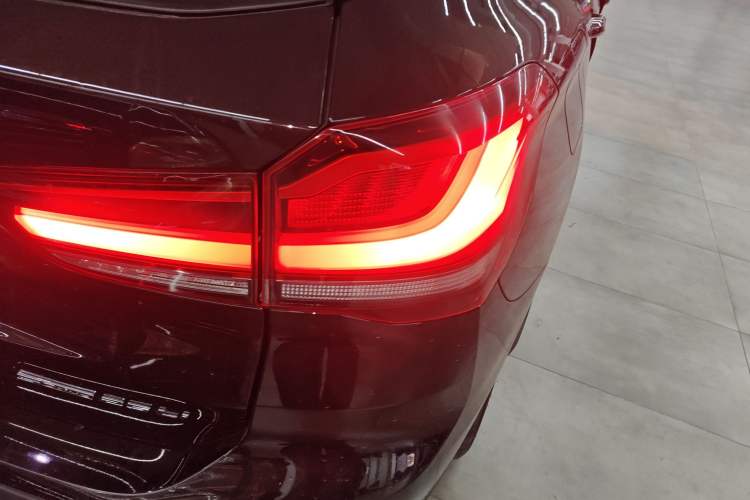 Used BMW X1 2021 sDrive25Li Leading Model