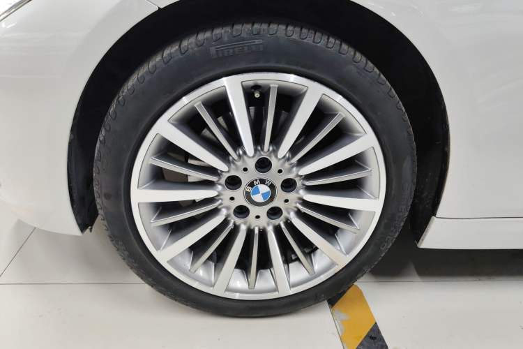 Used BMW 3 Series 2019 320Li Fashion Model

