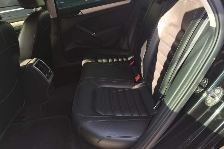 Used Volkswagen Passat 2014 1.8TSI DSG Prestige Edition
