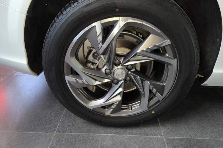 Used Hongqi HS3 PHEV 2024 PHEV 115km Jingwei Edition
