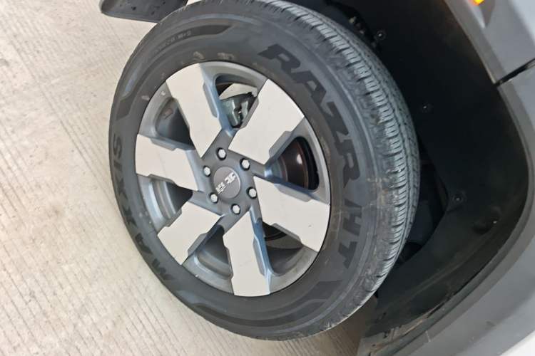 Used  BJ40 Electric Drive 2025 Standard Edition
