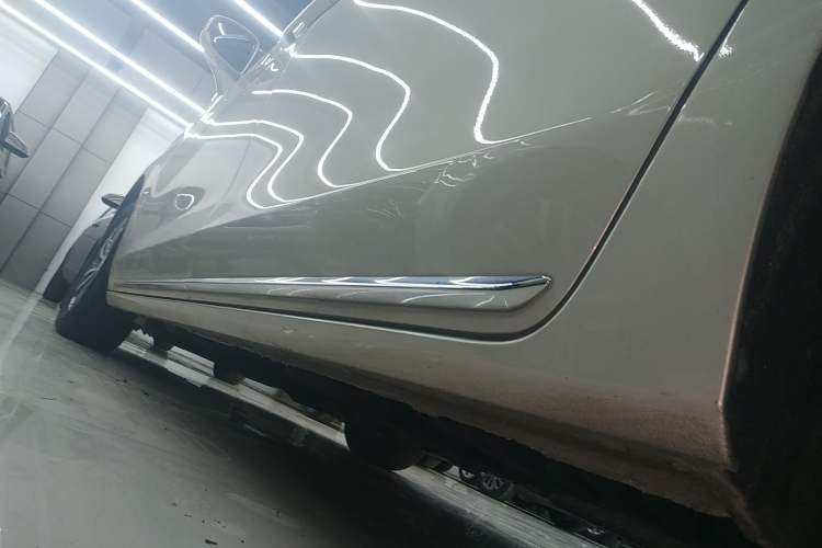 Used Buick GL8 2023 ES Lu Zun Comfort Model
