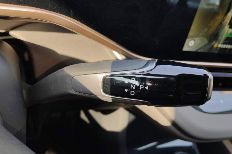 Used Hongqi EH7 2024 690 Pro
