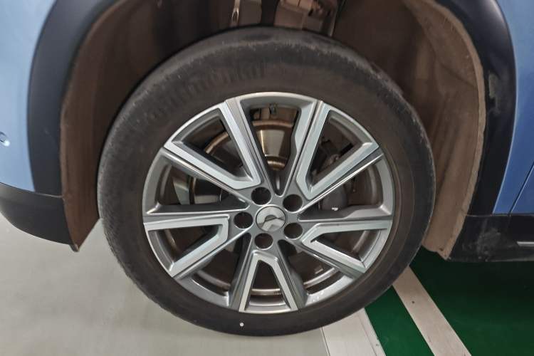 Used Nio ES8 2018 355 km Base Version 7-Seater Edition