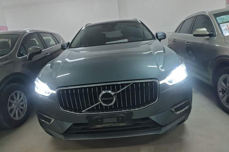 Used Volvo XC60 2019 T5 4x4 Smart Edition China VI Standard
