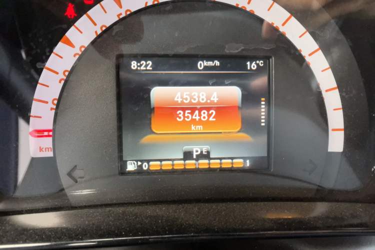 Used  fortwo 2015 1.0L 52 kW Hardtop Passion Edition
