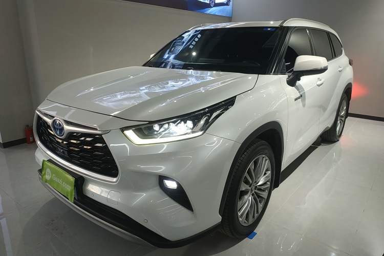 Used Toyota Highlander 2022 Dual-Engine 2.5L Four-Wheel Drive Prestige Version 7 Seats