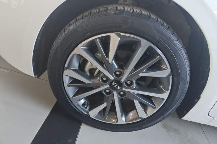 Used Kia K3 2021 1.5L CVT Fashion Edition
