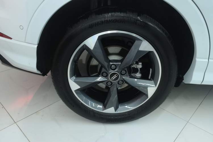 Used Audi Q3 2024 35 TFSI Fashion Dynamic Edition