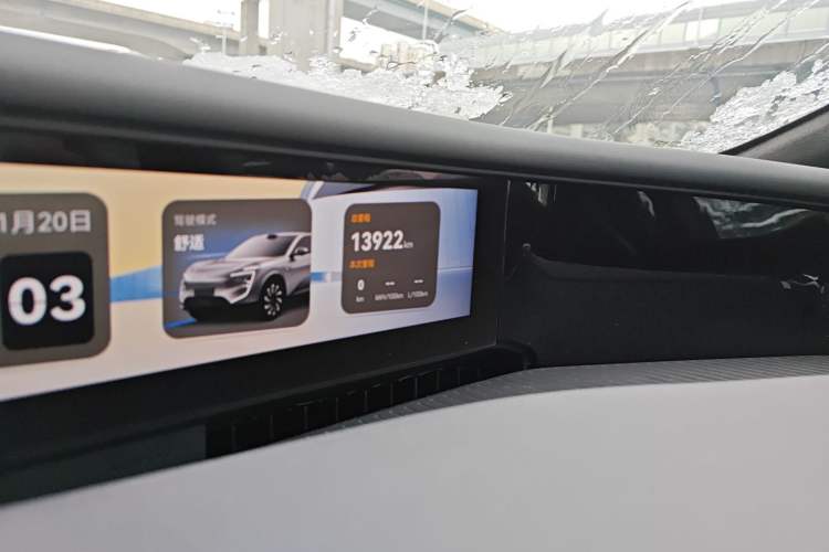 Used  07 2024 Max Extended-Range Edition