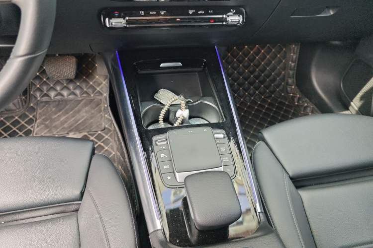 Used Mercedes-Benz GLA 2020 GLA 200
