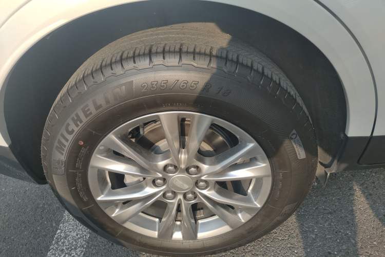 Used Cadillac XT5 2021 28T Luxury Version