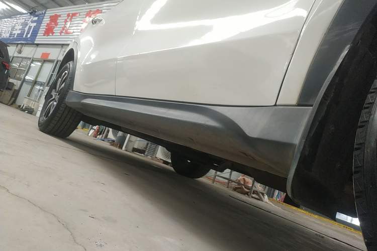 Used Dongfeng Fengon 580 2016 Revised Version 1.5T CVT Luxury Edition
