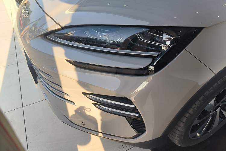 Used BYD Song PLUS New Energy 2024 HONOR Edition DM-i 110km Flagship Model
