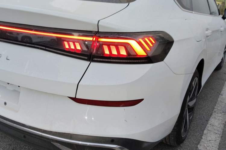 Used Volkswagen Lamando 2025 Lavida L 280TSI DSG Cool & Spicy Edition
