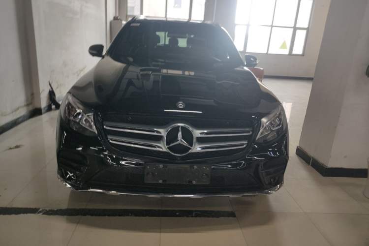 Used Mercedes-Benz GLC 2018 GLC 260 4MATIC Luxury Model