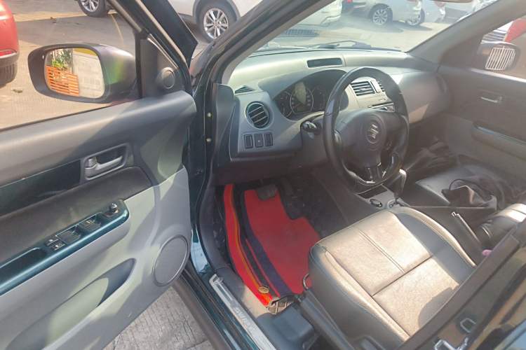 Used Suzuki Swift 2016 1.5L Automatic Fashionable Coolplay Edition
