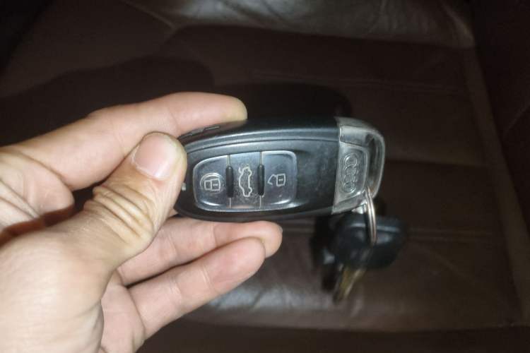 Used Audi A6L 2018 30th Anniversary Edition 35 TFSI Fashion Model
