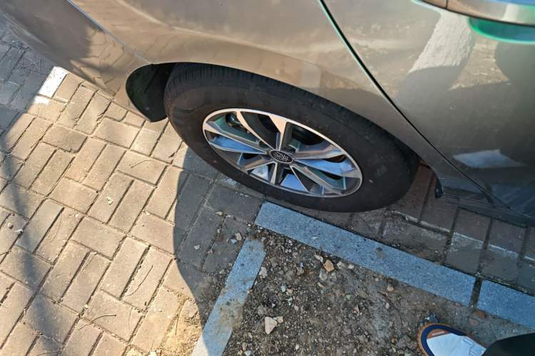 Used BYD Qin PLUS 2024 HONOR Edition DM-i 55KM Leading Model
