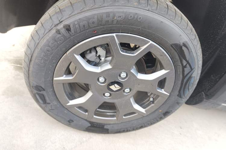 Used Baojun Spark EUV 
