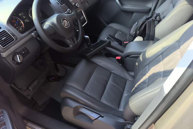 Used Volkswagen Touran 2015 1.4T DSG Comfort Edition 5 Seats
