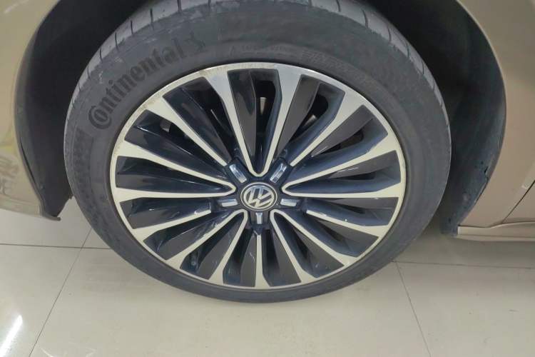 Used Volkswagen Passat 2017 330TSI DSG Prestige Edition
