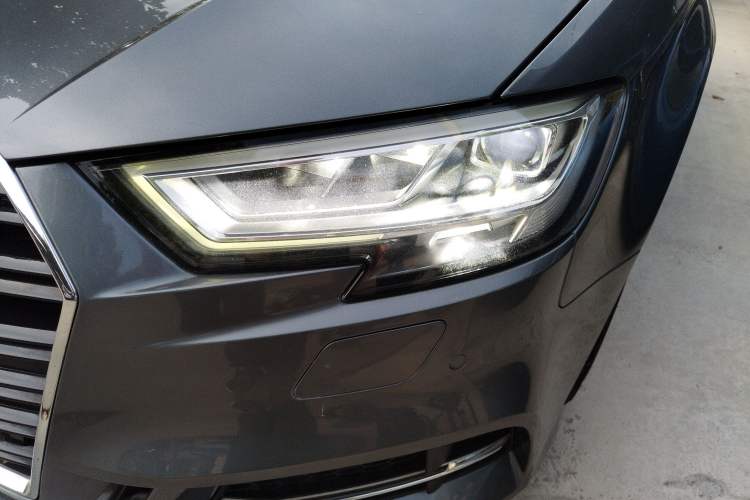 Used Audi A3 2019 Sportback 35 TFSI Sporty Version National V
