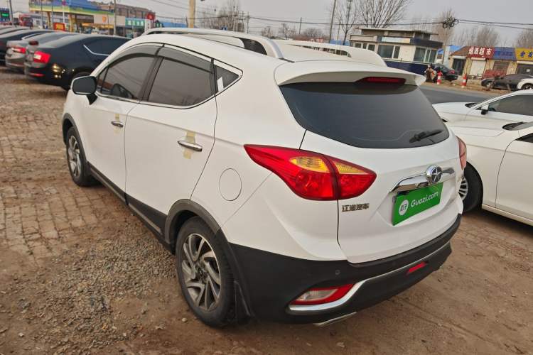 Used  Refine S3 2016 1.5L Manual Luxury Model
