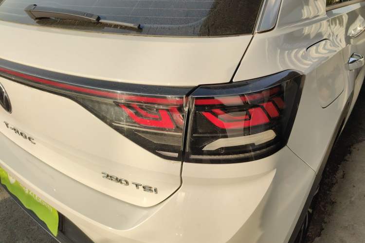 Used Volkswagen T-ROC 2023 280TSI DSG Two-Wheel Drive Time Edition